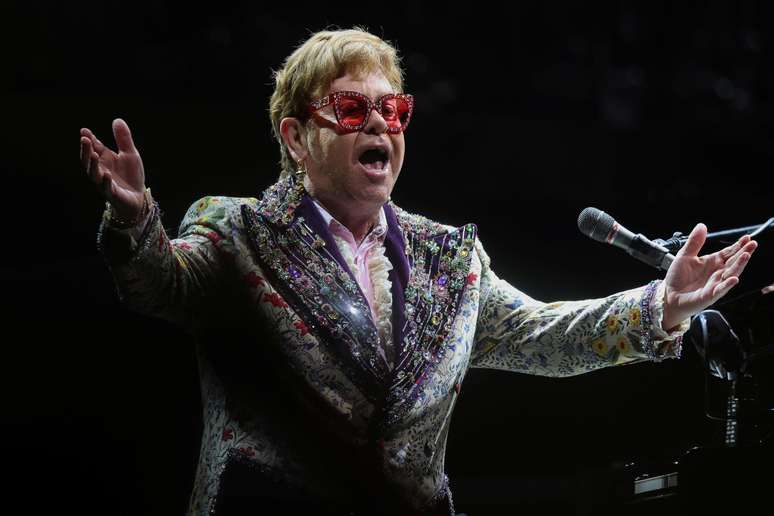 Elton John passou por um tremendo susto 