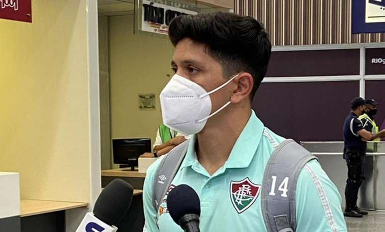 Fluminense chegou ao Rio de Janeiro no início da tarde desta quarta-feira (Foto: Reprodução)