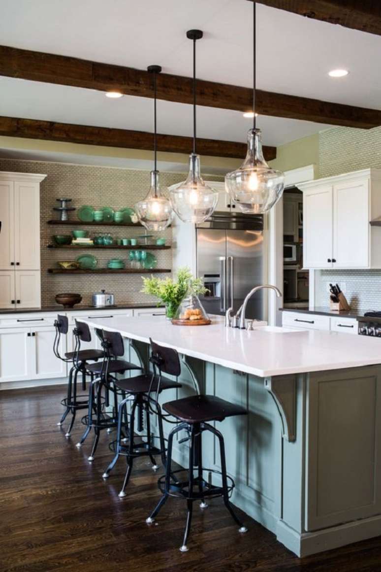 76. Cozinha com lumin&aacute;ria retr&ocirc; &ndash; Foto Interior Anthology