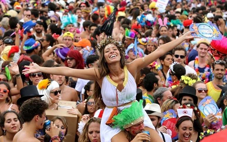 Prefeitura de SP admite suspender carnaval de rua em julho se não houver patrocinador