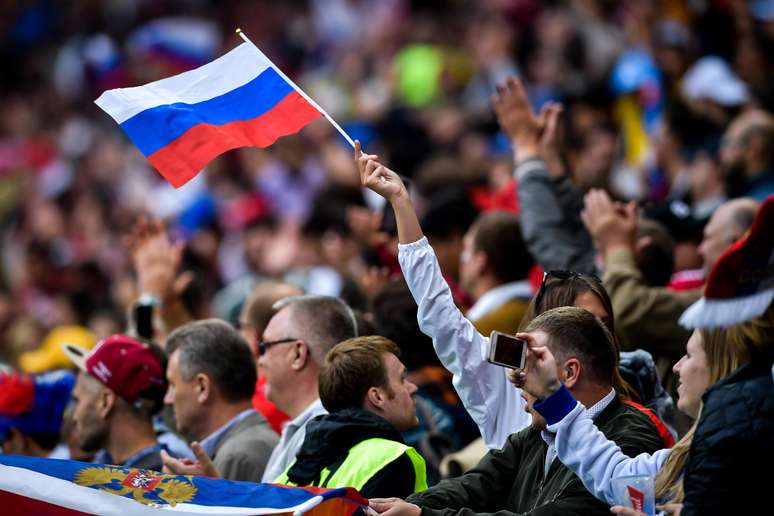 Rússia goleia Arábia Saudita por 5 a 0 na estreia da Copa do Mundo de 2018