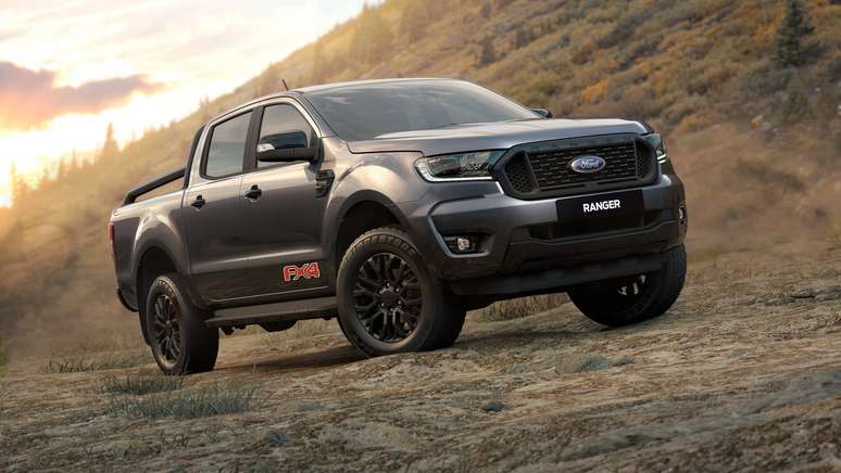 Ford Ranger FX4 será vendida no Brasil