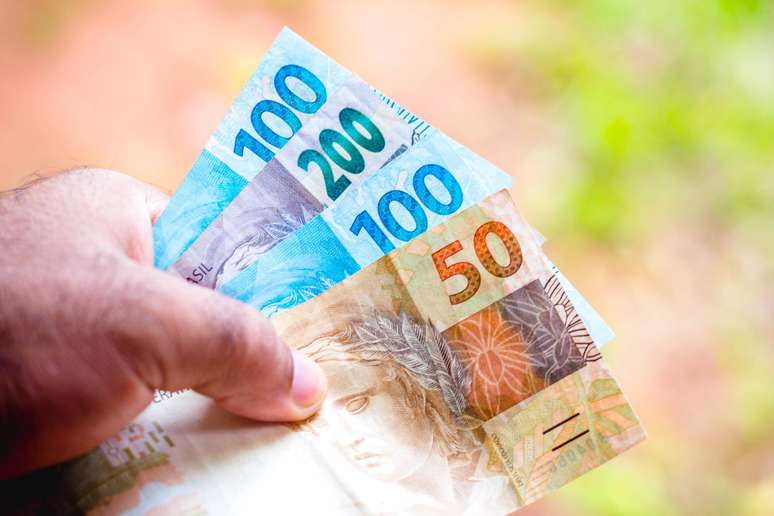 Mais de 26 milh&otilde;es de brasileiros encontraram 'dinheiro esquecido' em banco