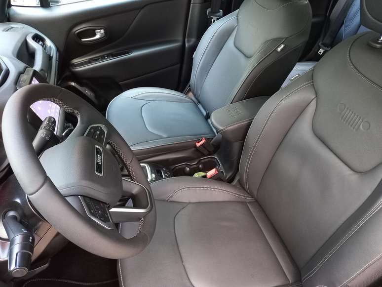 Jeep Renegade Série S T270 4x4.