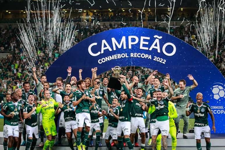 Palmeiras &eacute; campe&atilde;o da Recopa Sul-Americana