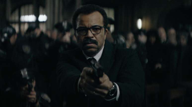 Jeffrey Wright é o Comissário Gordon