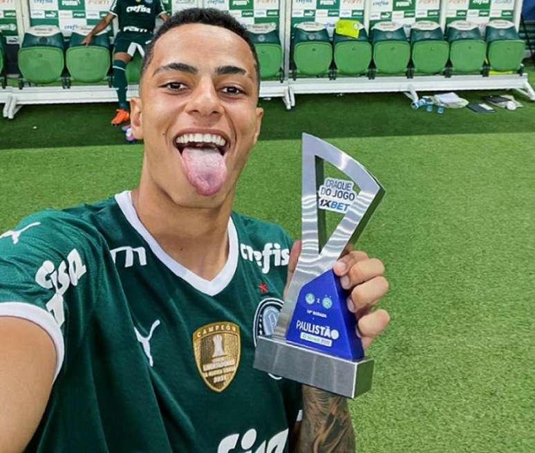 O atacante Giovani foi um dos destaques do Palmeiras contra o Guarani (Foto: Divulgação/Palmeiras)