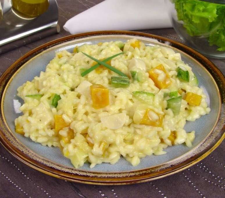 Risoto fácil de legumes (Reprodução / Guia da Cozinha)