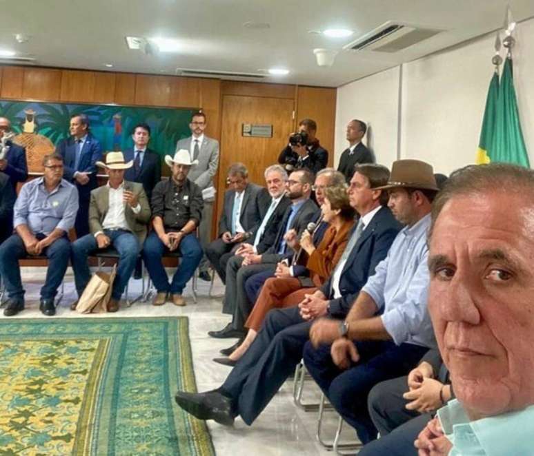 Presidente Jair Bolsonaro recebeu, fora da agenda, no Palácio do Planalto, o grupo do agronegócio que se mobilizou para financiar sua campanha à reeleição.