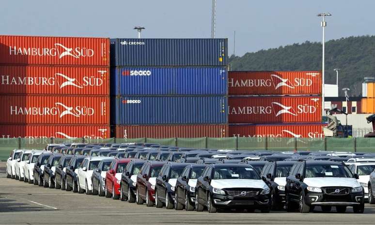 Guerra na Ucrânia pode afetar importação de carros