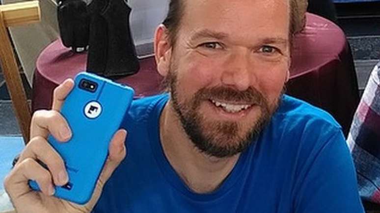 Urs Lesse participa da comunidade de usu&aacute;rios do Fairphone