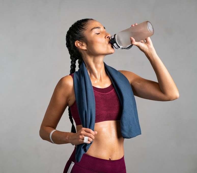 &Eacute; muito importante se manter hidratado ap&oacute;s as atividades f&iacute;sicas 