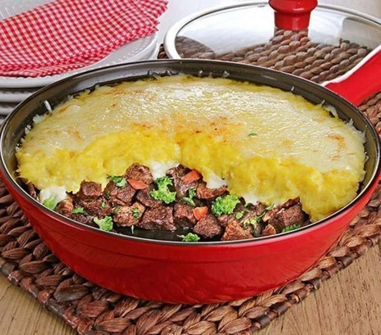 Escondidinho na frigideira (Reprodu&ccedil;&atilde;o / Guia da Cozinha)