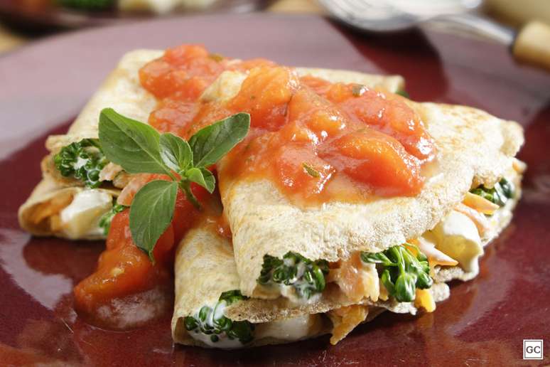Panqueca integral de legumes &ndash; Foto: Guia da Cozinha