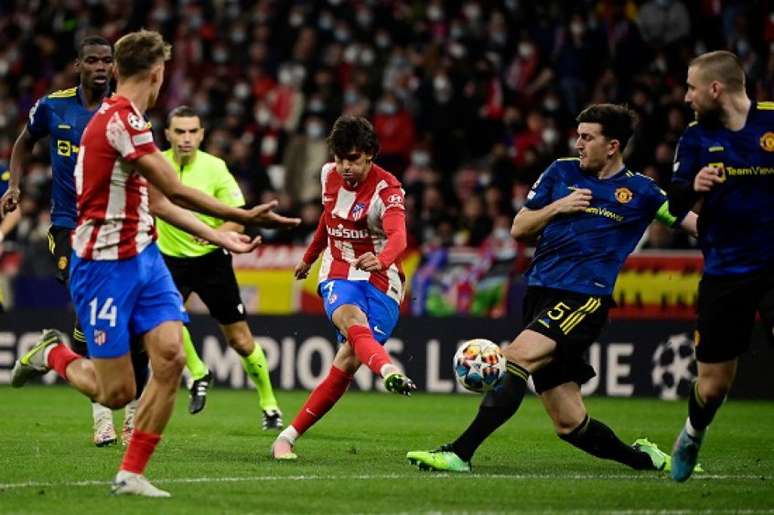 Atlético de Madrid foi melhor, mas não conseguiu vencer o Manchester United na ida (FOTO: JAVIER SORIANO / AFP)