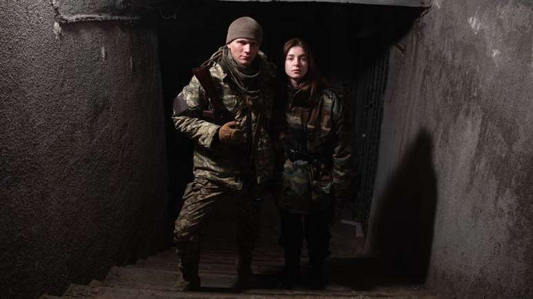 Yaryna Arieva e Svyatoslav Fursin se casaram no primeiro dia da guerra