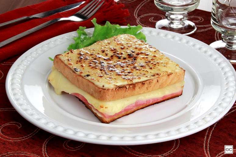 Croque monsieur – Foto: Guia da Cozinha