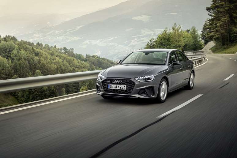 Novo Audi A4 Sedan 2022