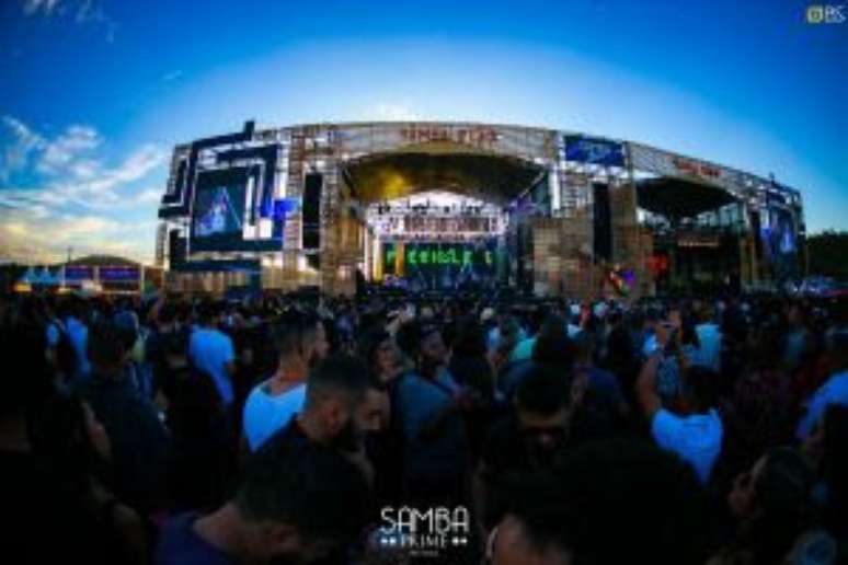 Evento reúne grandes nomes do samba e pagode em Santa Luzia (MG)