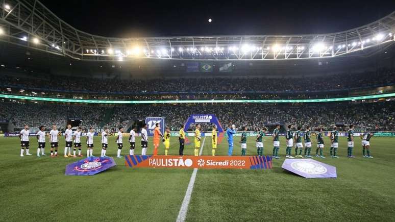 Corinthians registra pior público na temporada em vitória contra o