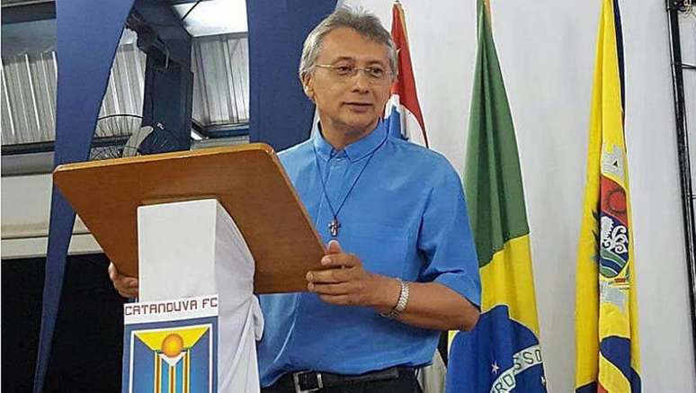 Padre Osvaldo fundou o Catanduva FC em 2018, a partir de um projeto social