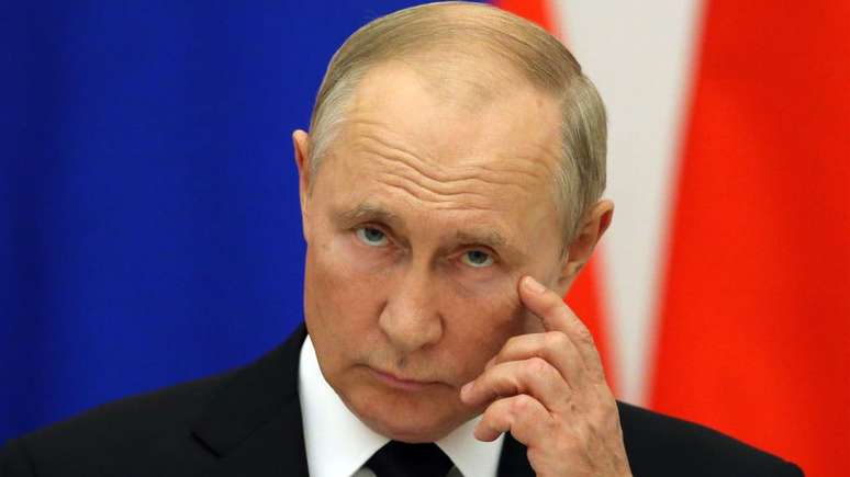 Vladimir Putin destacou repetidamente o investimento da Rússia em mísseis hipersônicos, que podem viajar a mais de cinco vezes a velocidade do som