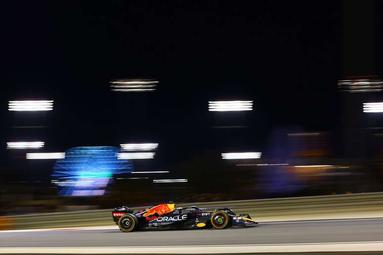 Max Verstappen foi o piloto com maior velocidade máxima no circuito de Sakhir 