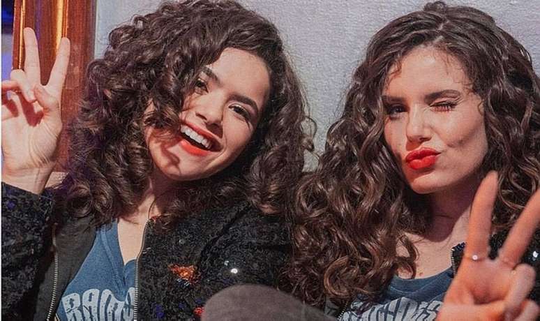 Em 'De Volta aos 15', Maisa e Camila Queiroz interpretam a mesma personagem, Anita.