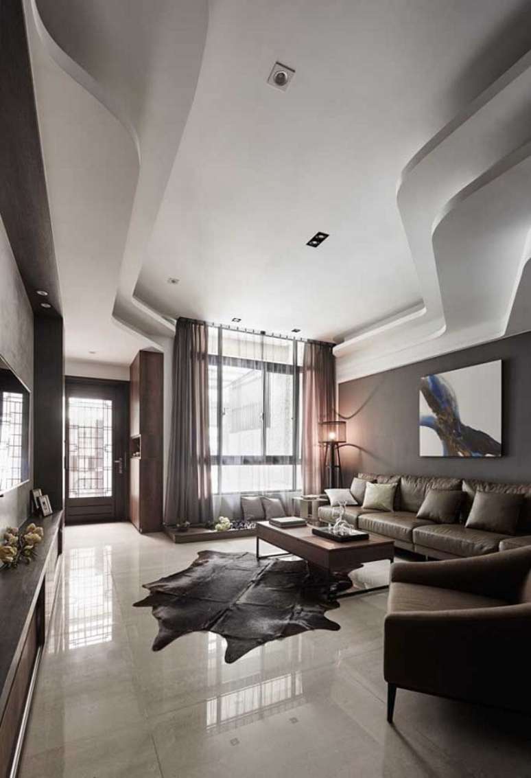 45. Porcelanato para sala polido em tons de bege &ndash; Foto Decor Facil