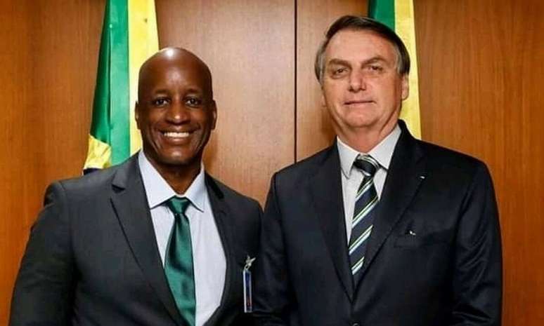 Sérgio Camargo ao lado do presidente Jair Bolsonaro
