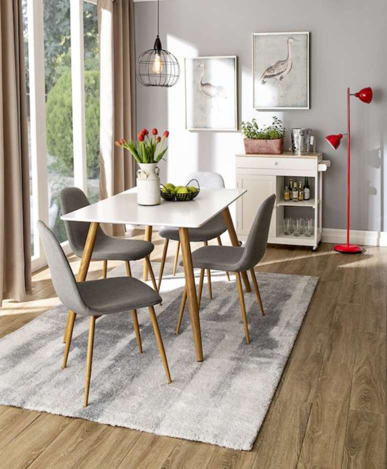 37. Mesa p&eacute; palito moderna &ndash; Via: Easy