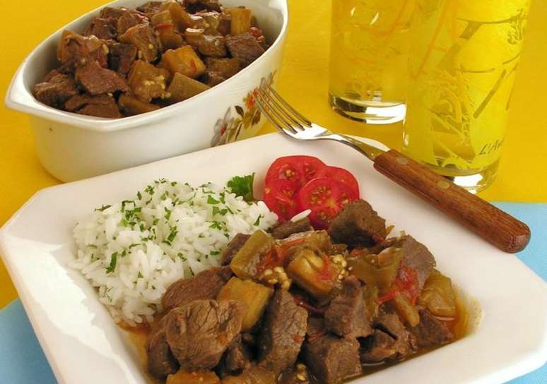 Patinho com berinjela &ndash; Foto: Guia da Cozinha