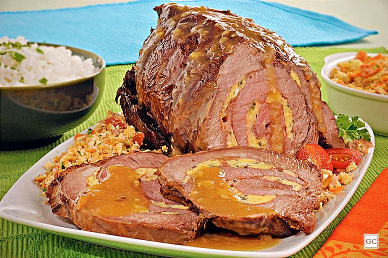 Patinho recheado &ndash; Foto: Guia da Cozinha