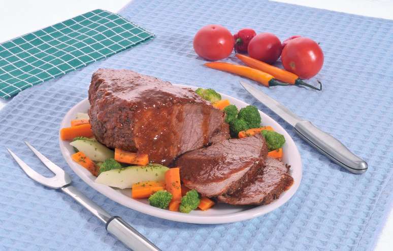 Patinho ao molho de ferrugem &ndash; Foto: Guia da Cozinha