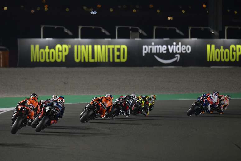 MotoGP já corre no Oriente Médio, no circuito de Lusail, no Catar 