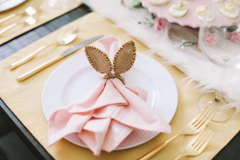 37. Ideias de p&aacute;scoa f&aacute;ceis de fazer para decorar sua mesa de jantar &ndash; Foto Casa Tres Chic