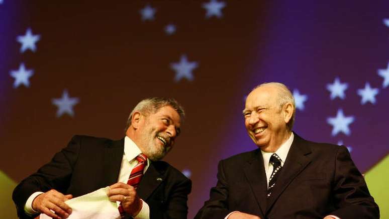 Lula e o ex-presidente José Alencar durante evento em 2009. Chapa com Alencar foi sinalização de moderação ao mercado, dizem especialistas