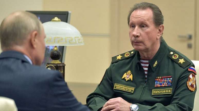 Viktor Zolotov, um ex-guarda-costas de Putin, chefia a Guarda Nacional