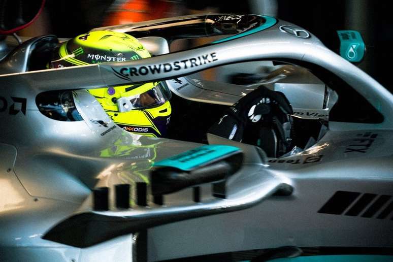 Lewis Hamilton foi eliminado no Q1 