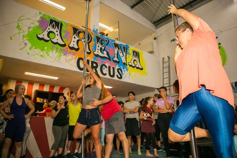 Mulheres comandam performances circenses @Divulgacão