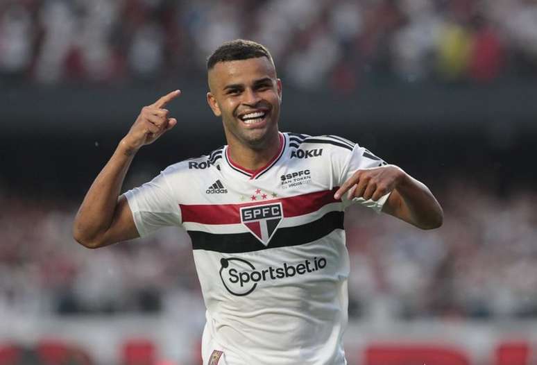 Alisson marcou o segundo gol do São Paulo no clássico contra o Corinthians (Foto: Rubens Chiri / saopaulofc.net)