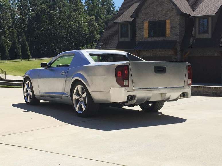 Chevrolet Camaro Pickup