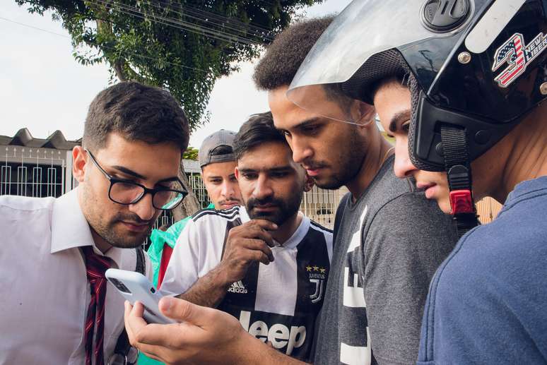 Marcelo é o responsável pelas gravações feitas com o celular