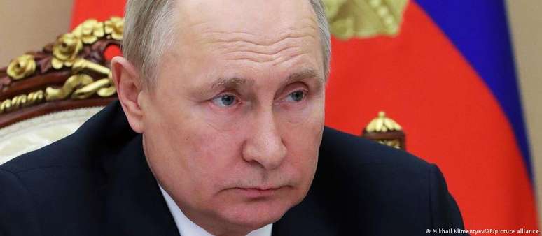 Ocidente afirma que Putin está mal informado sobre a guerra na Ucrânia