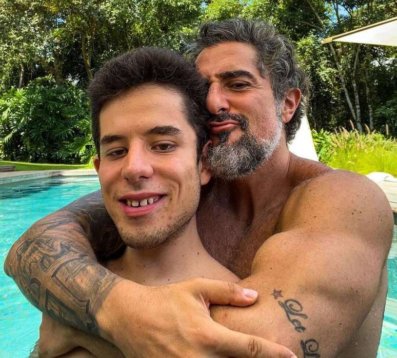 'É uma relação de mestre e aprendiz', disse Marcos Mion sobre filho Romeo.