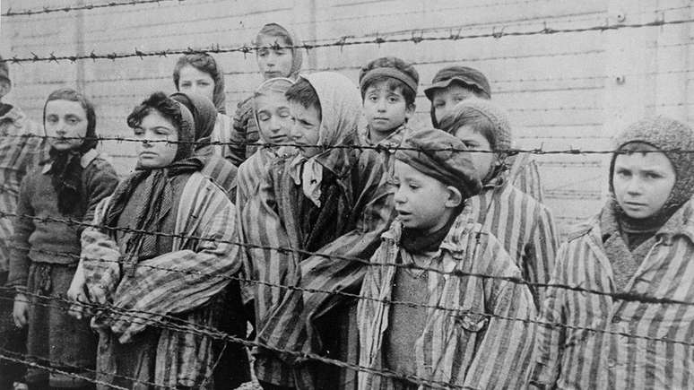 Eva foi uma das milhares de crianças e adolescentes deportadas para Auschwitz-Birkenau
