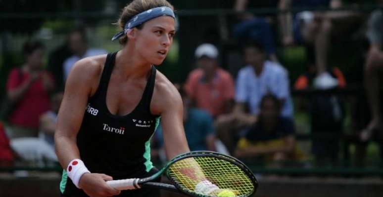Laura Pigossi inicia pré-temporada e define primeiros torneios de 2024 -  Tenis News