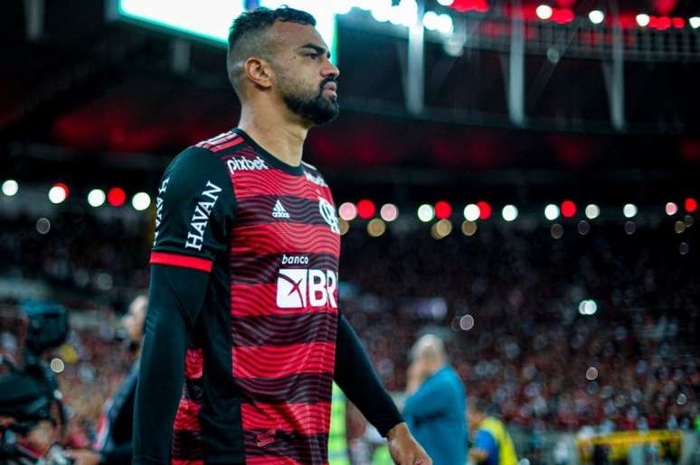 Fabrício Bruno deve jogar neste sábado, contra o Fluminense (Foto: Marcelo Cortes / Flamengo)