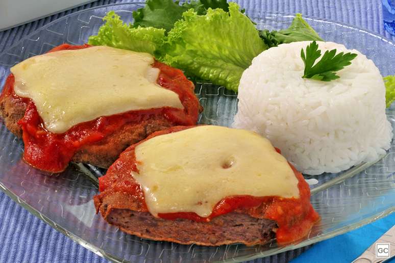 Carne moída à parmegiana – Foto: Guia da Cozinha