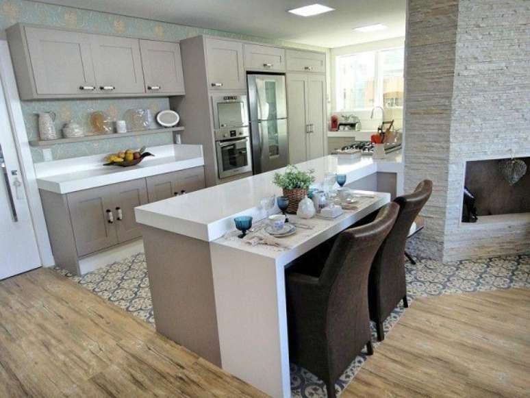 54. Papel de parede para cozinha moderna e planejada &ndash; Foto Gabriela Herde